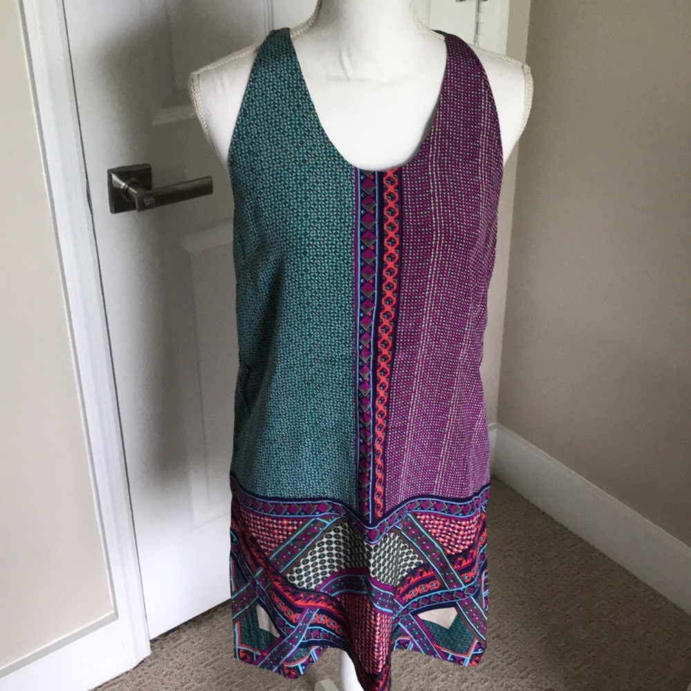 Madison Marcus 100% Silk Dress 🧞‍♀️